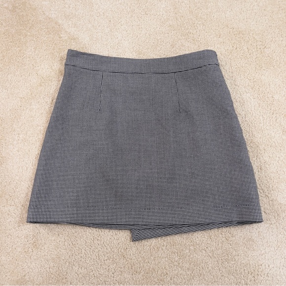 Vero Moda Gingham Wrap Skirt - Picture 3 of 5